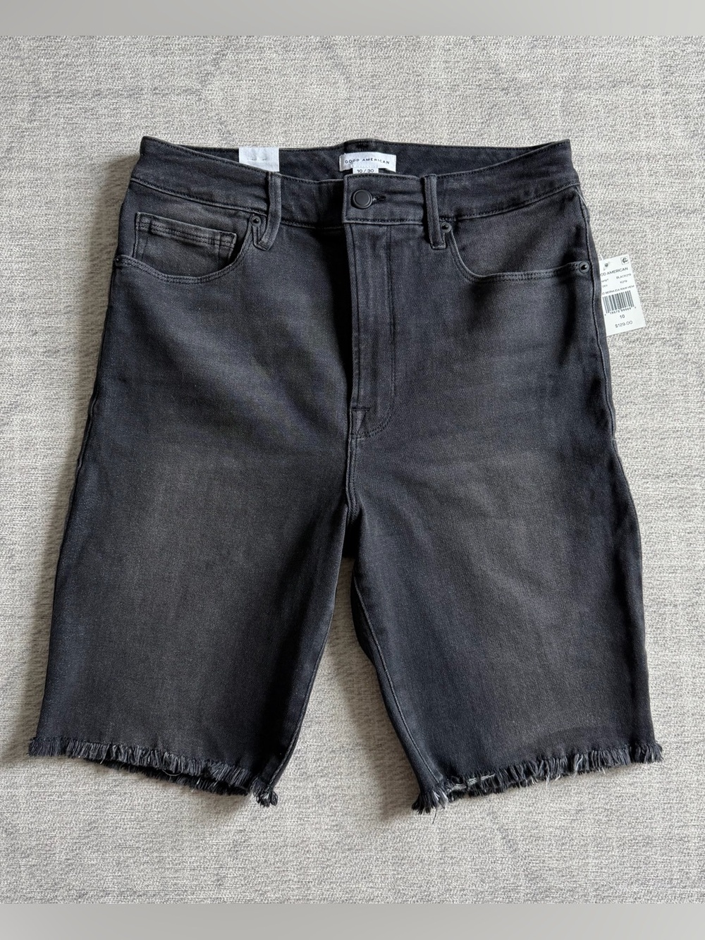Good American Women’s Black Bermuda Raw Hem Denim Jean Shorts size 10 NEW